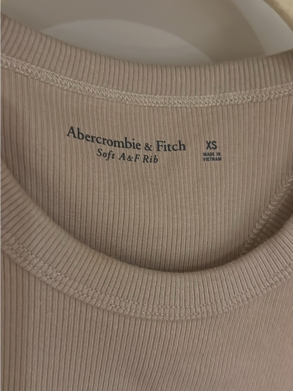 Abercrombie & Fitch Beige Ribbed Racerback Tank - Picture 2 of 3